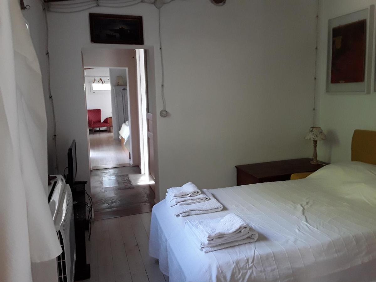 Bed and Breakfast L'Albero Di Alberto Valverde  Exterior foto